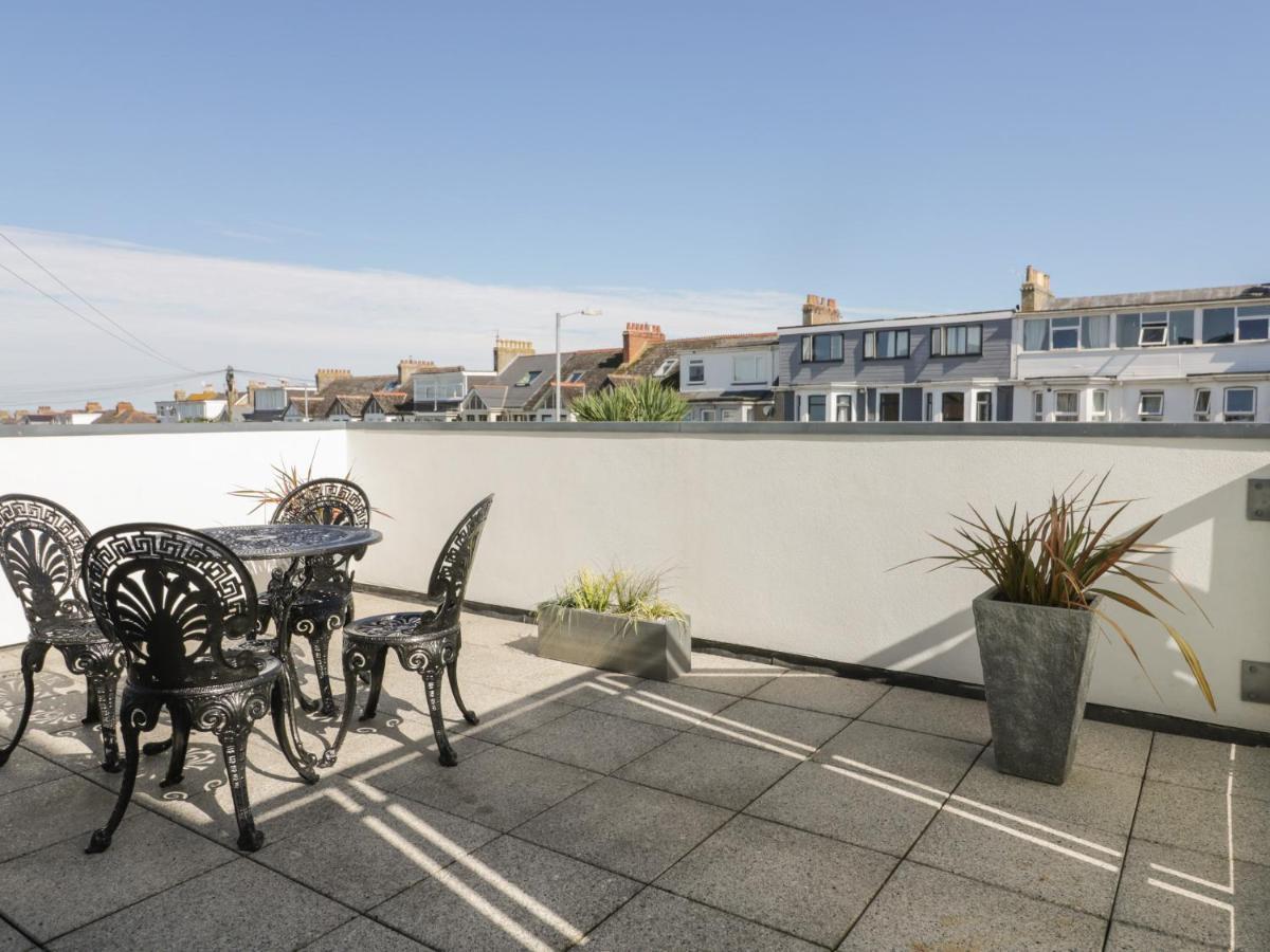 The Lookout Apartment New Quay Екстериор снимка